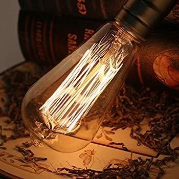 AC 전원 공급원 빈티지 앰버 글래스 ST19 LED 전구 40W 디밍 할 수 있는 교체 따뜻한 촛불 중간 기본